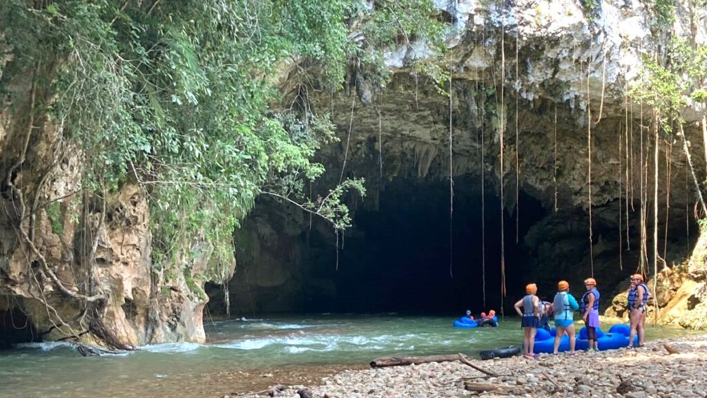 Entrance to Crystal Cave